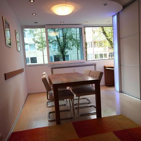 Crtomirova Apartment Liubliana Exterior foto
